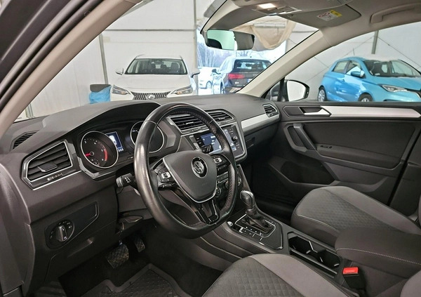 Volkswagen Tiguan cena 86900 przebieg: 188180, rok produkcji 2019 z Wejherowo małe 407